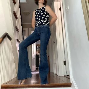 Bell bottom flaired Mother brand jeans low rise size 27 4 hip huggers Y2k